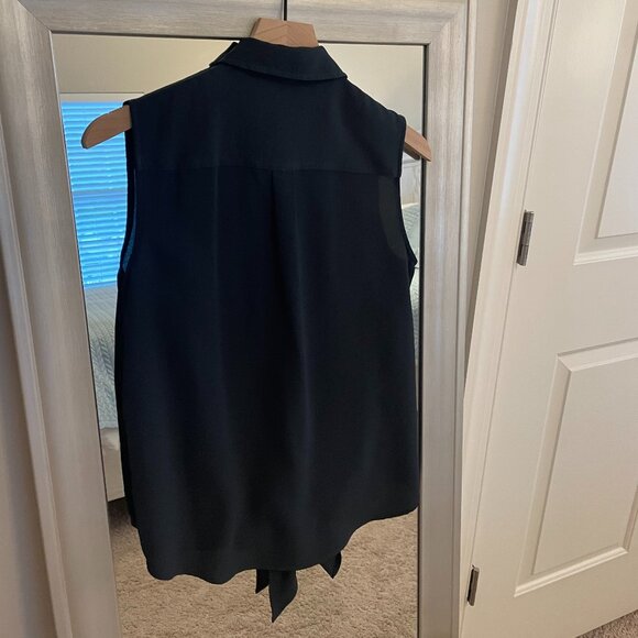 Jones New York Women's Black Button Down Sleeveless Twist Tie Hem Blouse Size S - Picture 2 of 7